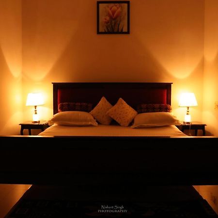 Tattva Luxurious Apartment Varanasi Eksteriør billede